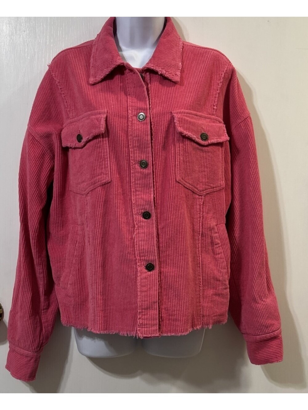 La Miel Womens Pink Corduroy Trucker Jacket Distressed Raw Hem Small Oversized